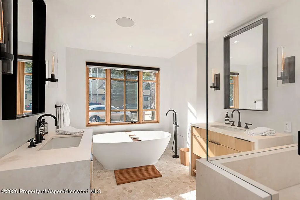 11 of 31 - 830 E Durant Avenue 8, Aspen, CO