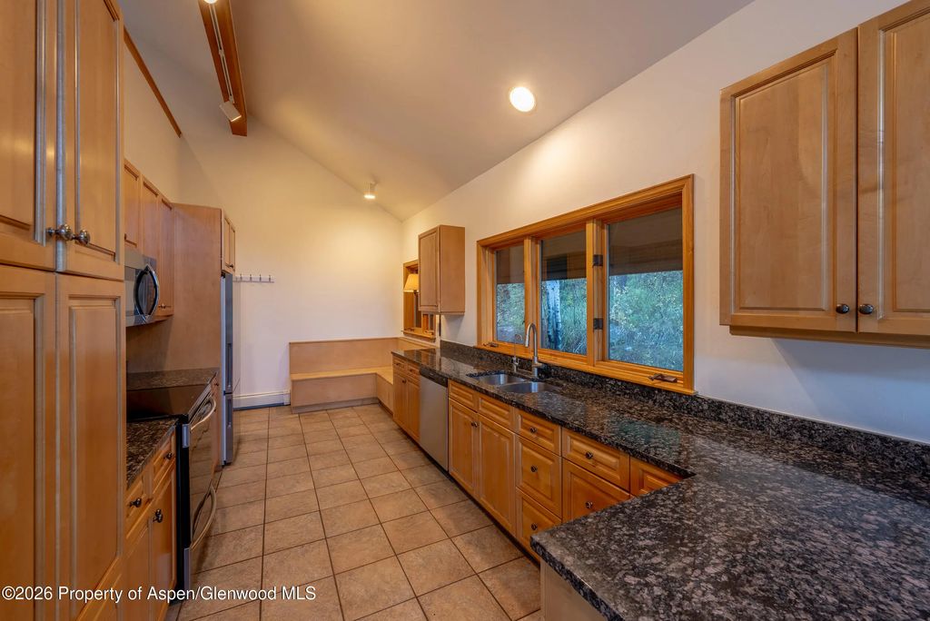 5 of 11 - 368 E Lupine Drive, Aspen, CO