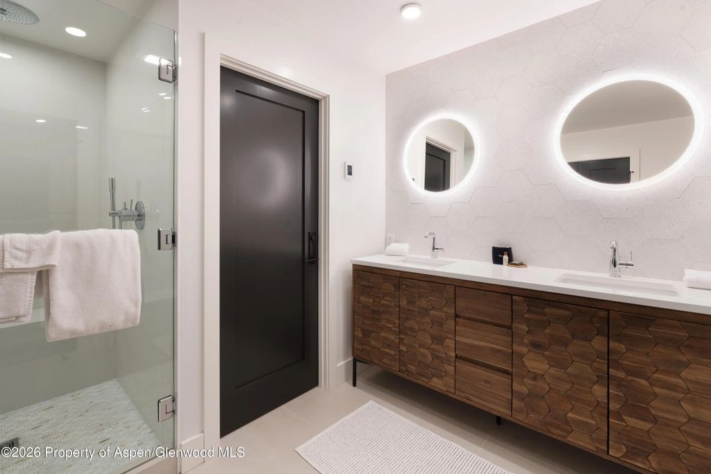 17 of 23 - 400 Wood Rd Road 1112d And 1111d, Snowmass Village, CO