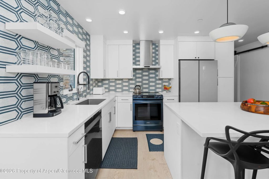 4 of 23 - 400 Wood Rd Road 1112d And 1111d, Snowmass Village, CO