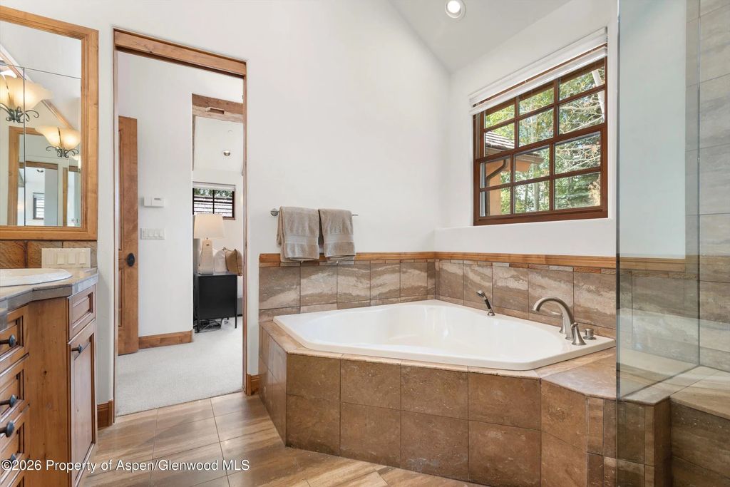 27 of 45 - 1540 Silver King Drive, Aspen, CO