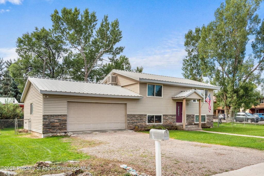 4 of 12 - 188 Capitol Avenue, Carbondale, CO