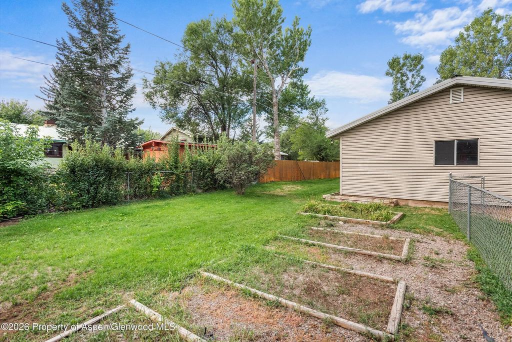 7 of 12 - 188 Capitol Avenue, Carbondale, CO