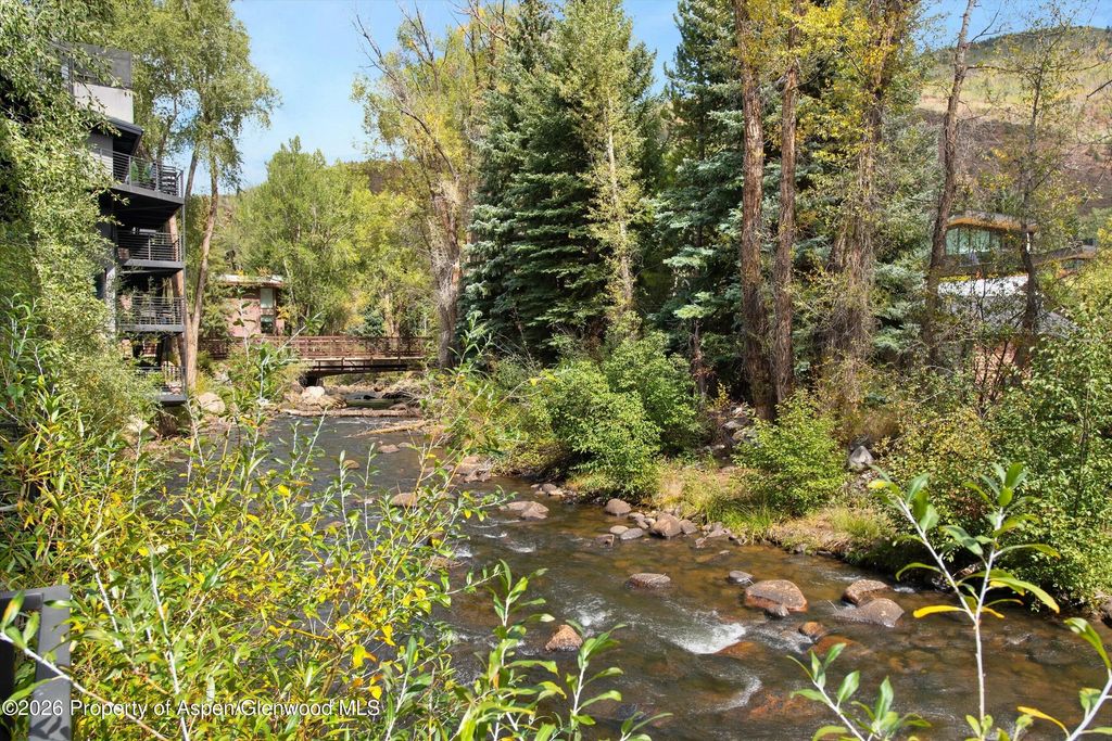 12 of 17 - 1039 E Cooper Avenue 19a, Aspen, CO