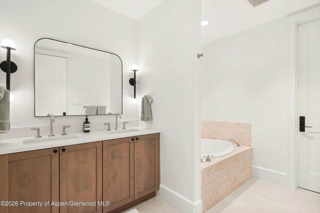 31 of 41 - 1263 Bunny Court 1, Aspen, CO