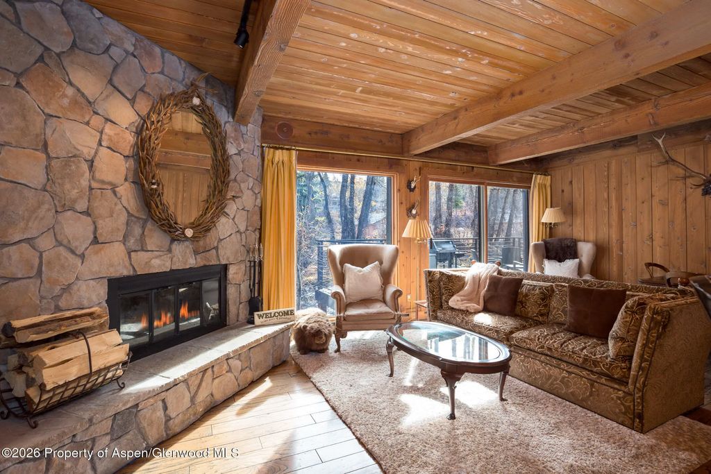 19 of 30 - 1039 E Cooper Avenue 13, Aspen, CO