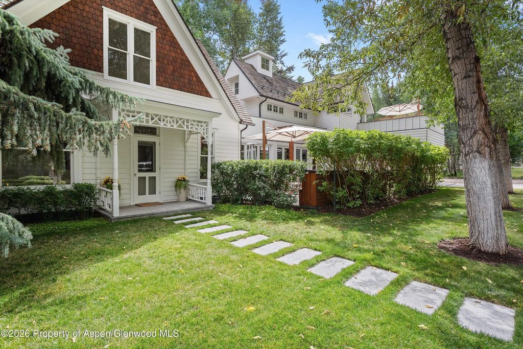 30 of 31 - 629 W Smuggler Street, Aspen, CO