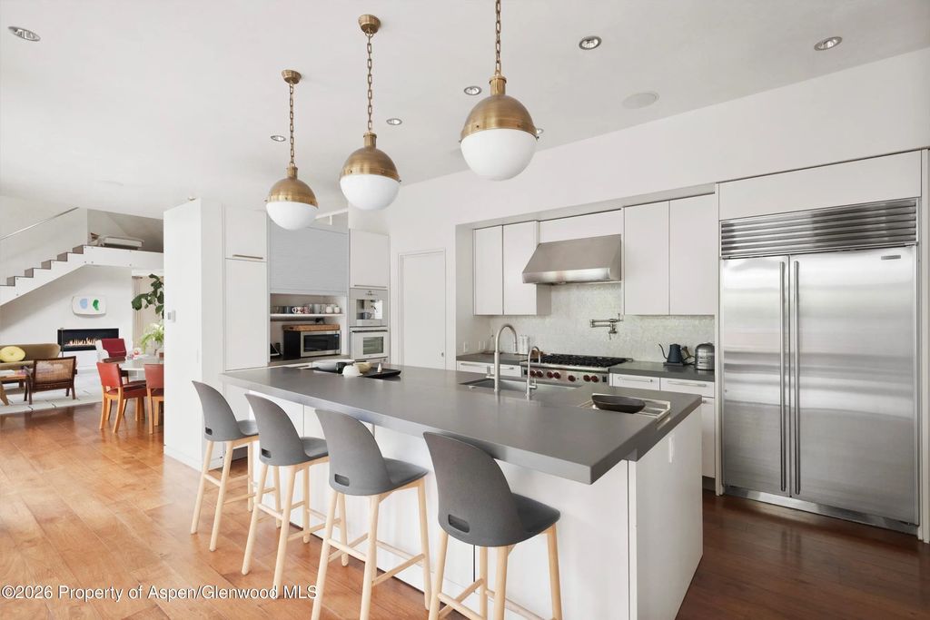 6 of 31 - 629 W Smuggler Street, Aspen, CO