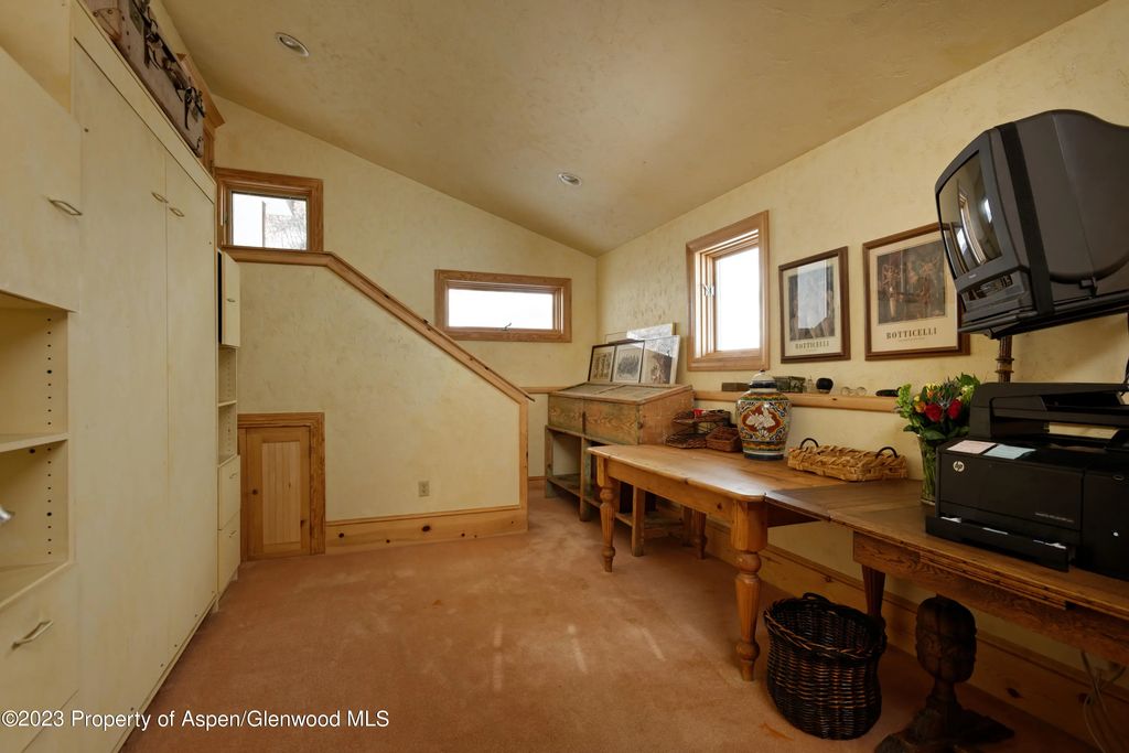 34 of 46 - 184 Mountain Laurel Drive, Aspen, CO
