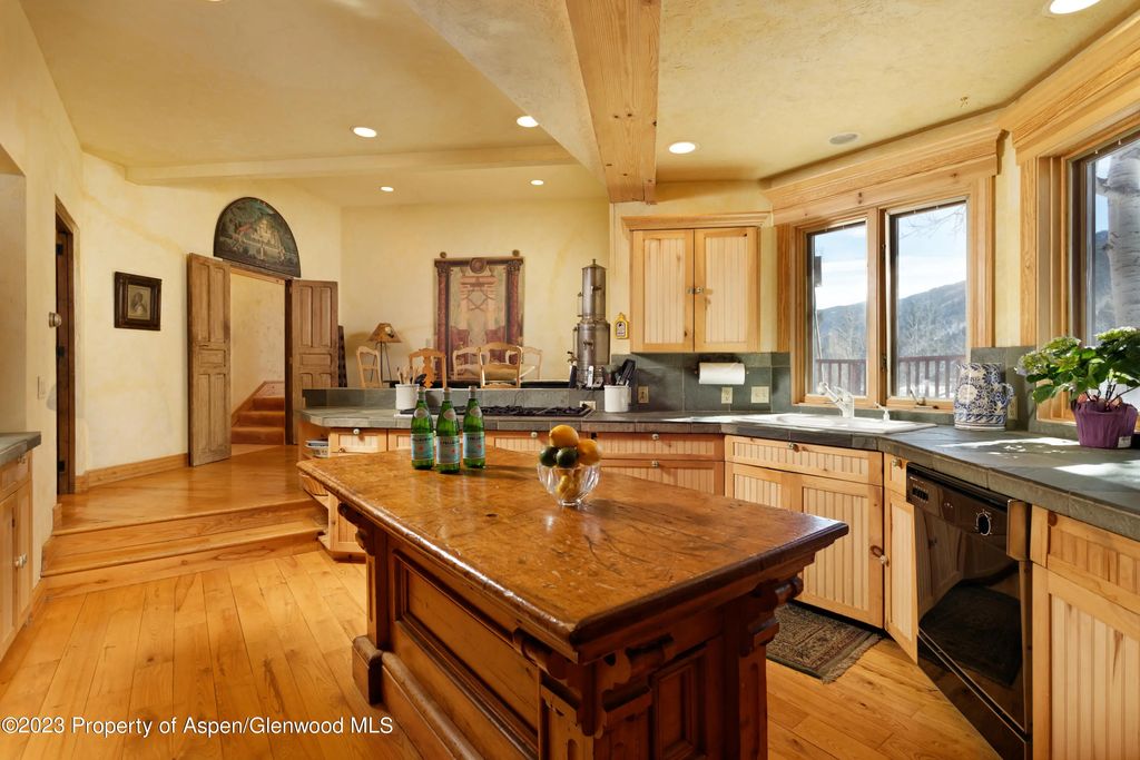 37 of 46 - 184 Mountain Laurel Drive, Aspen, CO