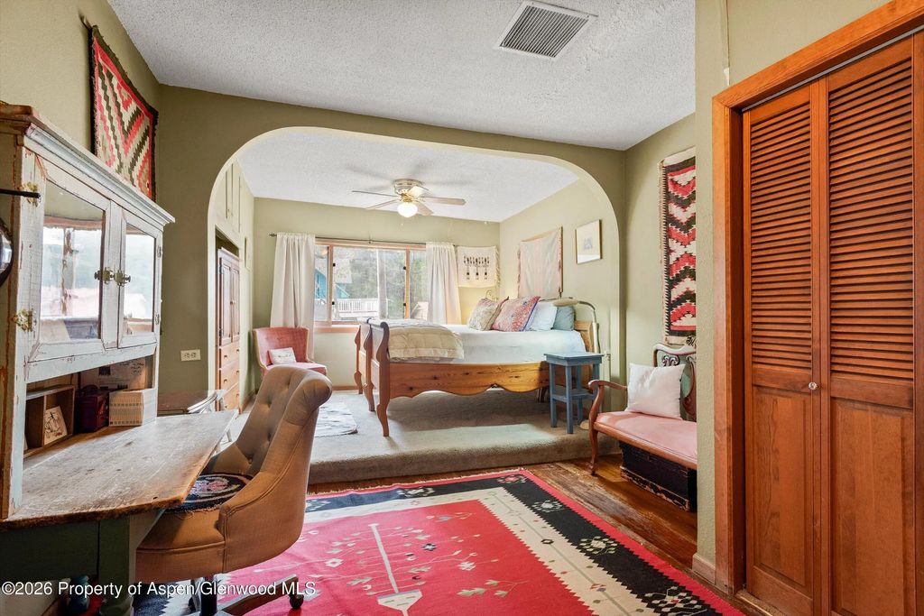14 of 35 - 1017 Cooper Avenue, Glenwood Springs, CO