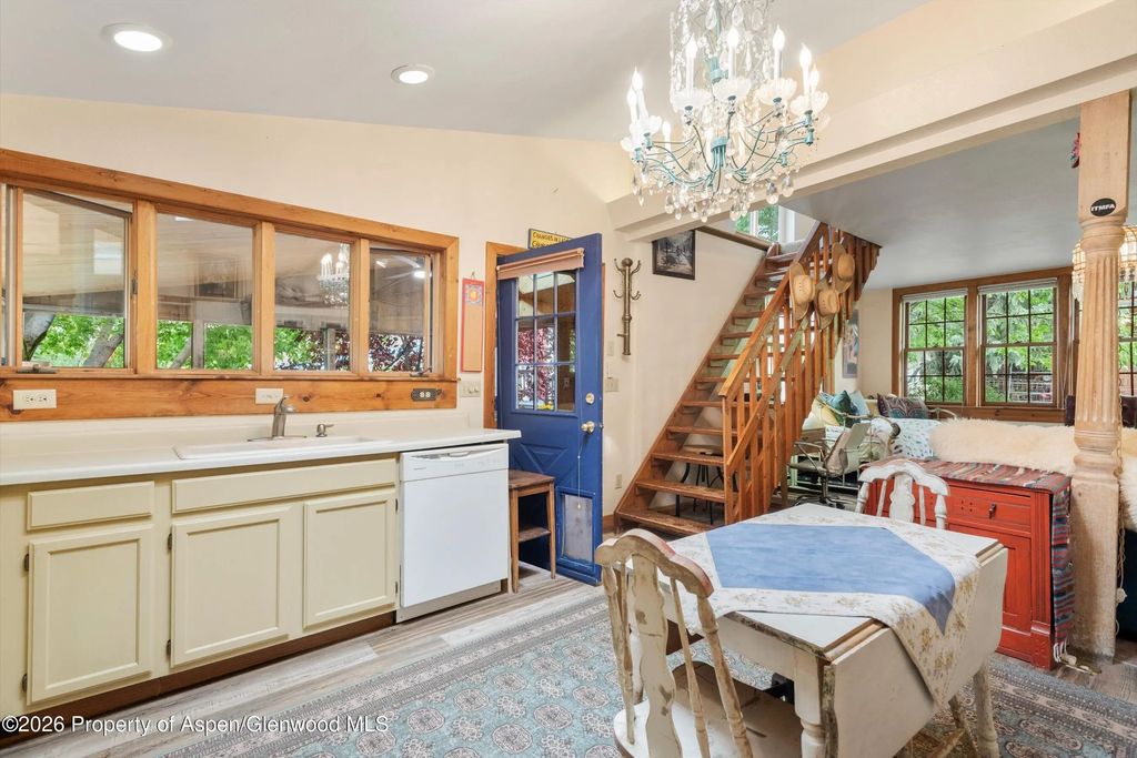 23 of 35 - 1017 Cooper Avenue, Glenwood Springs, CO