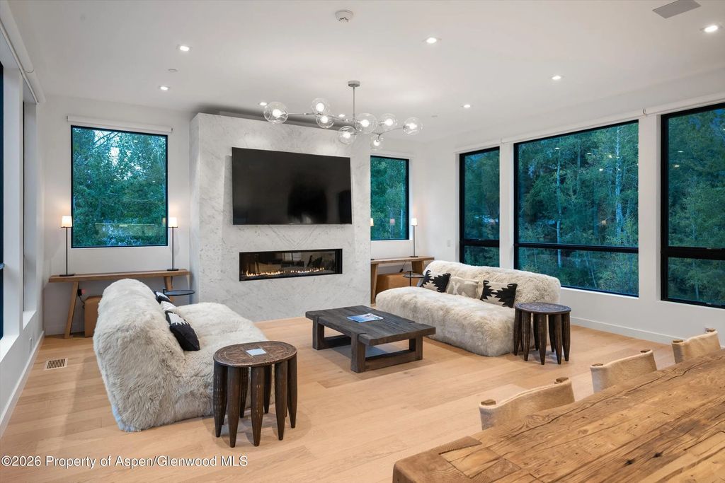 8 of 41 - 725 Cemetery Lane A, Aspen, CO