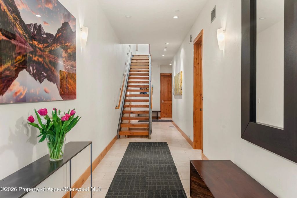 18 of 42 - 115 Park Avenue, Aspen, CO