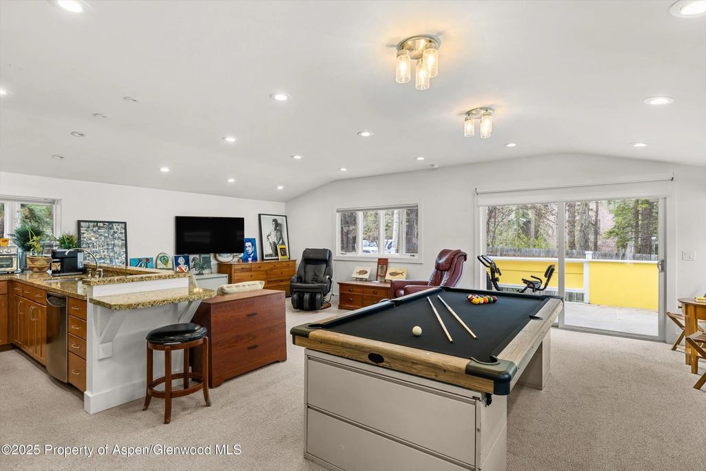 10 of 22 - 132 Maple Lane, Aspen, CO