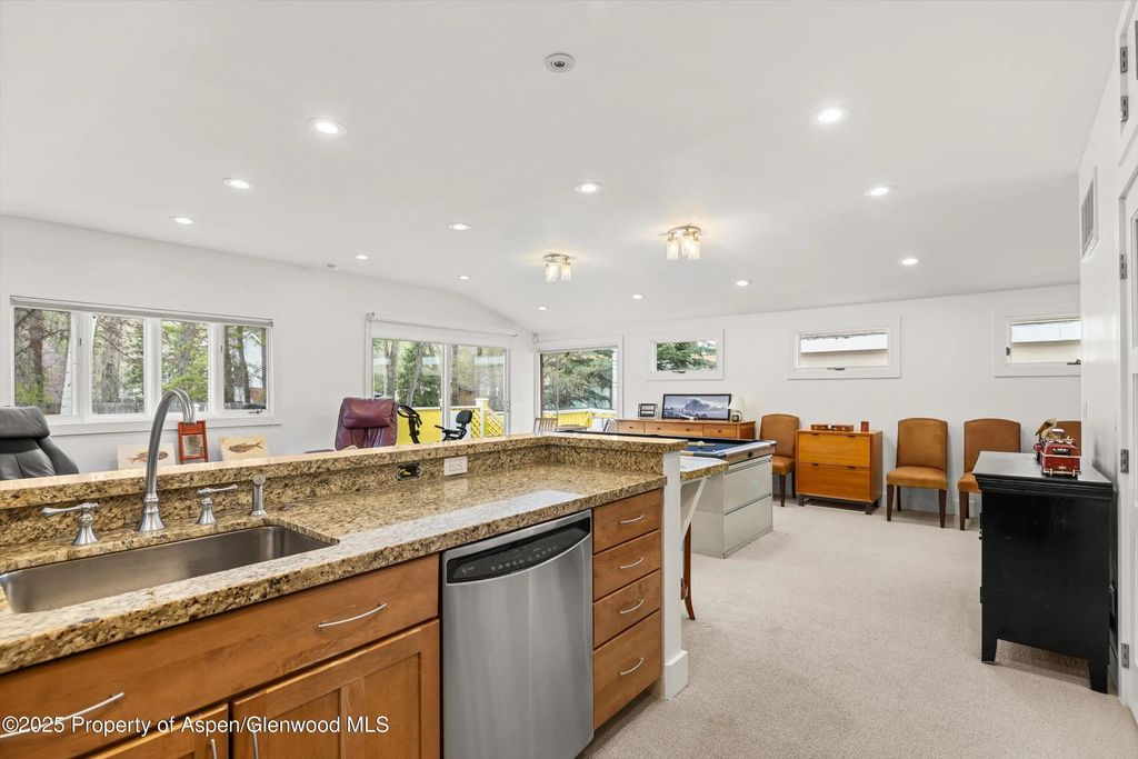 8 of 22 - 132 Maple Lane, Aspen, CO
