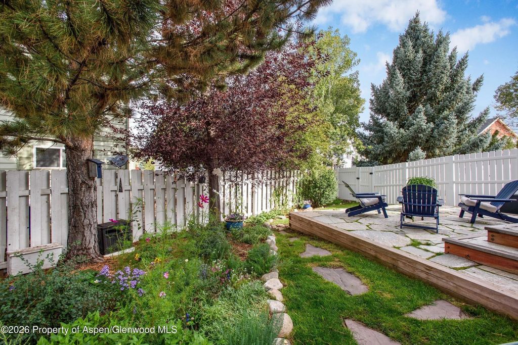 28 of 35 - 2728 Graceland Drive, Carbondale, CO