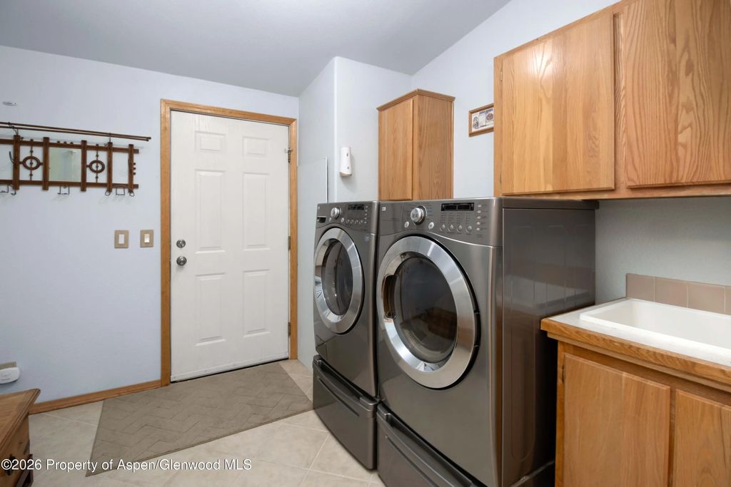 13 of 45 - 8565 County Road 320, Rifle, CO