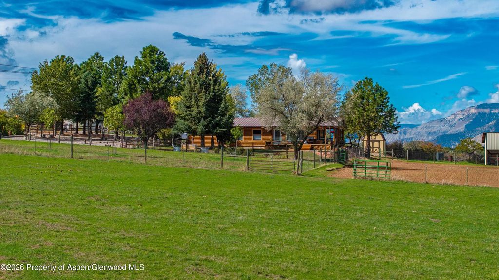 35 of 45 - 8565 County Road 320, Rifle, CO
