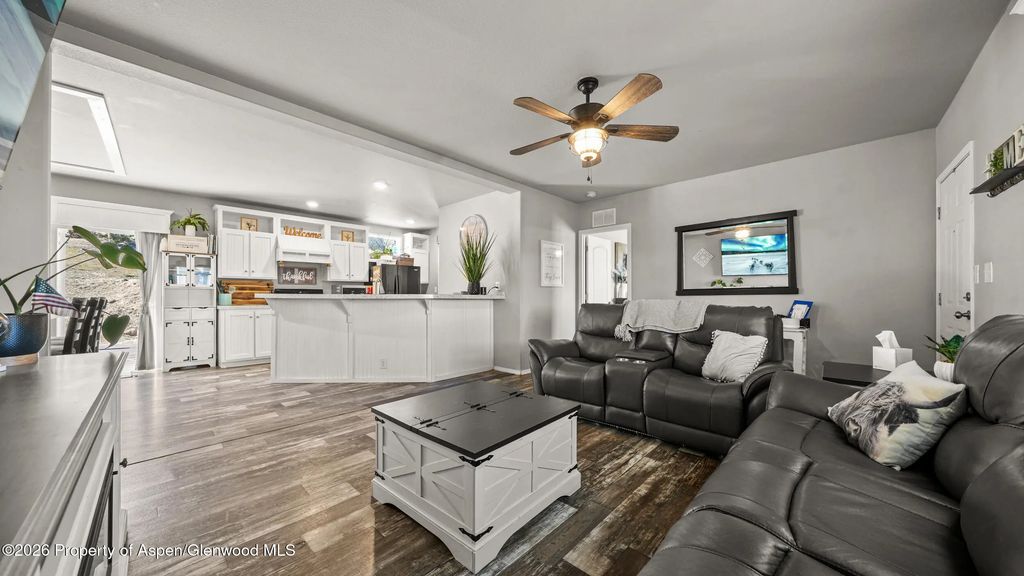 11 of 34 - 831 County Road 237, Silt, CO