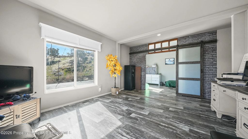 20 of 34 - 831 County Road 237, Silt, CO