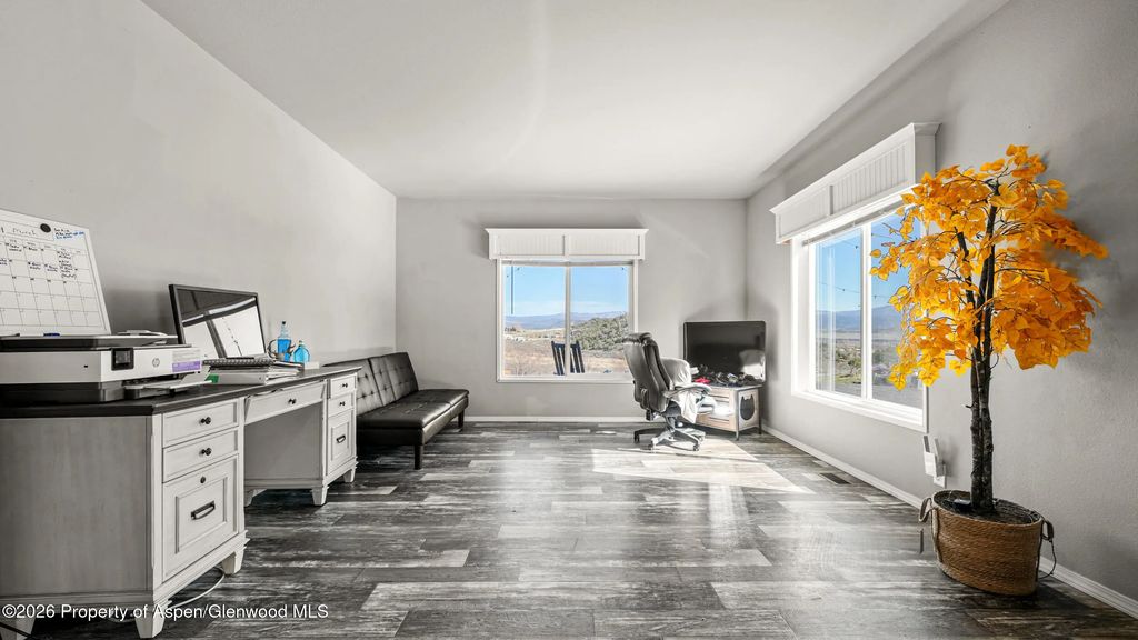 21 of 34 - 831 County Road 237, Silt, CO