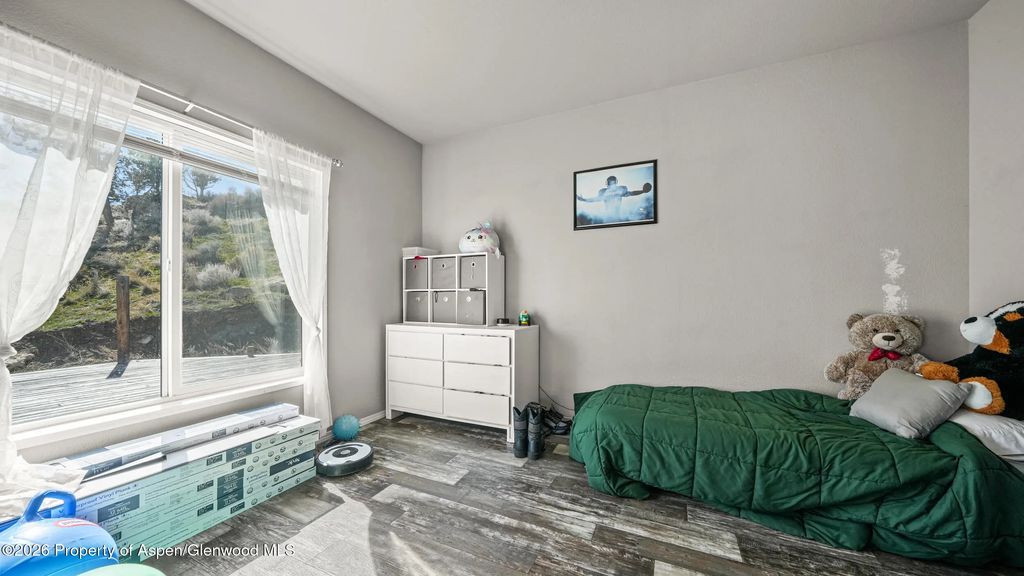 22 of 34 - 831 County Road 237, Silt, CO