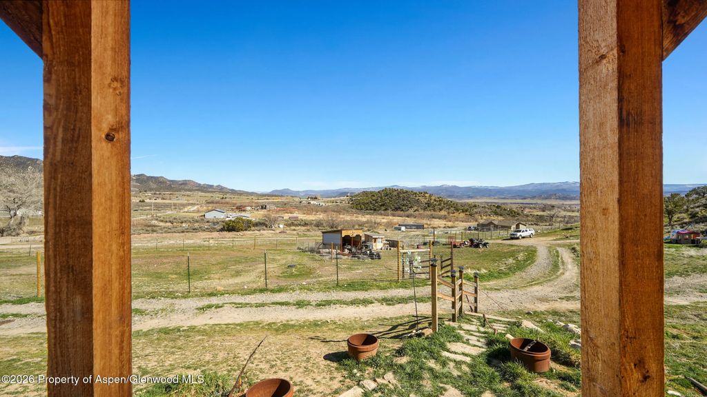 29 of 34 - 831 County Road 237, Silt, CO