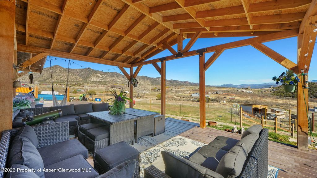 7 of 34 - 831 County Road 237, Silt, CO