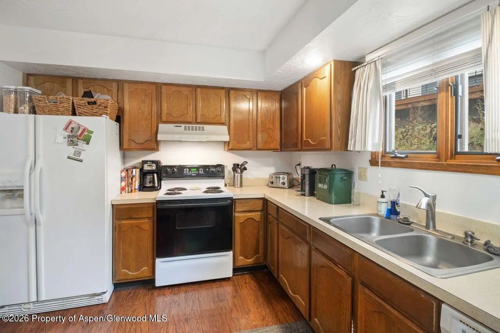 7 of 22 - 546 Traver Trail, Glenwood Springs, CO