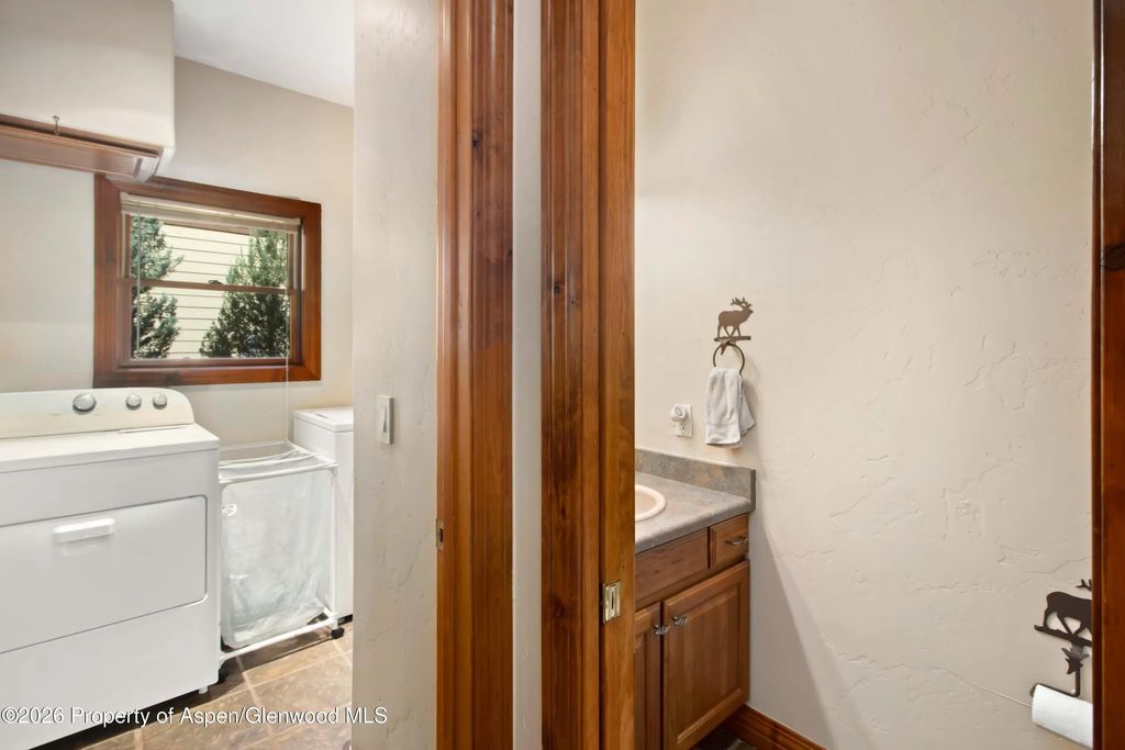 14 of 51 - 4016 Sky Ranch Drive, Glenwood Springs, CO