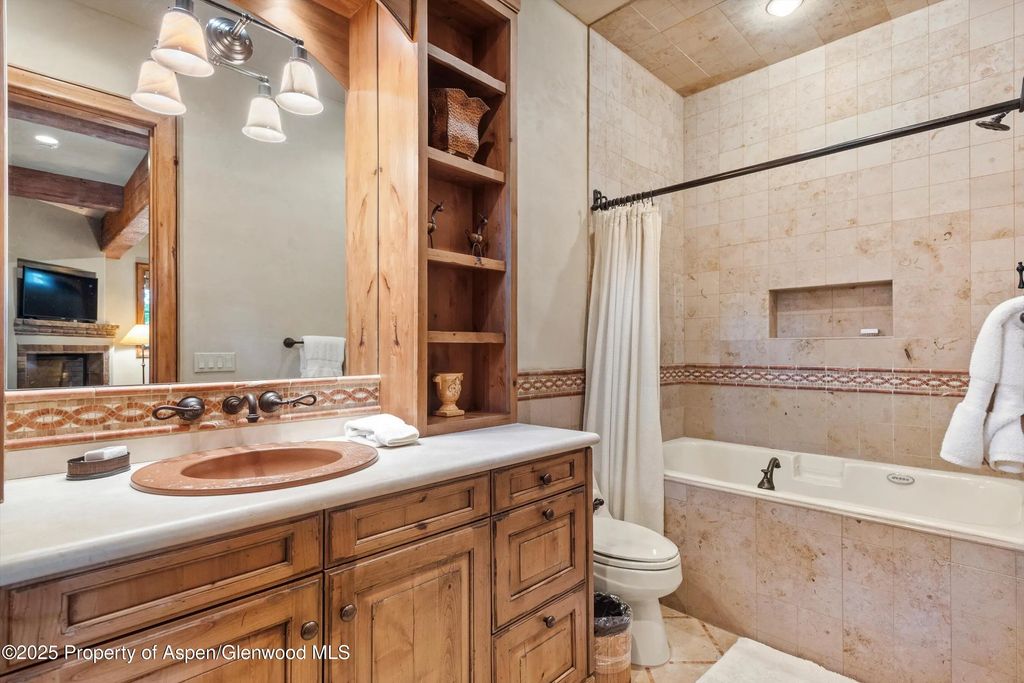 27 of 39 - 824 Pine Crest Lane, Snowmass Village, CO