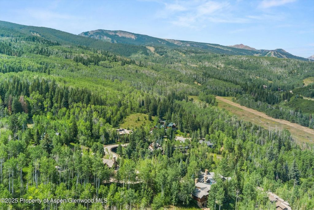 37 of 39 - 824 Pine Crest Lane, Snowmass Village, CO