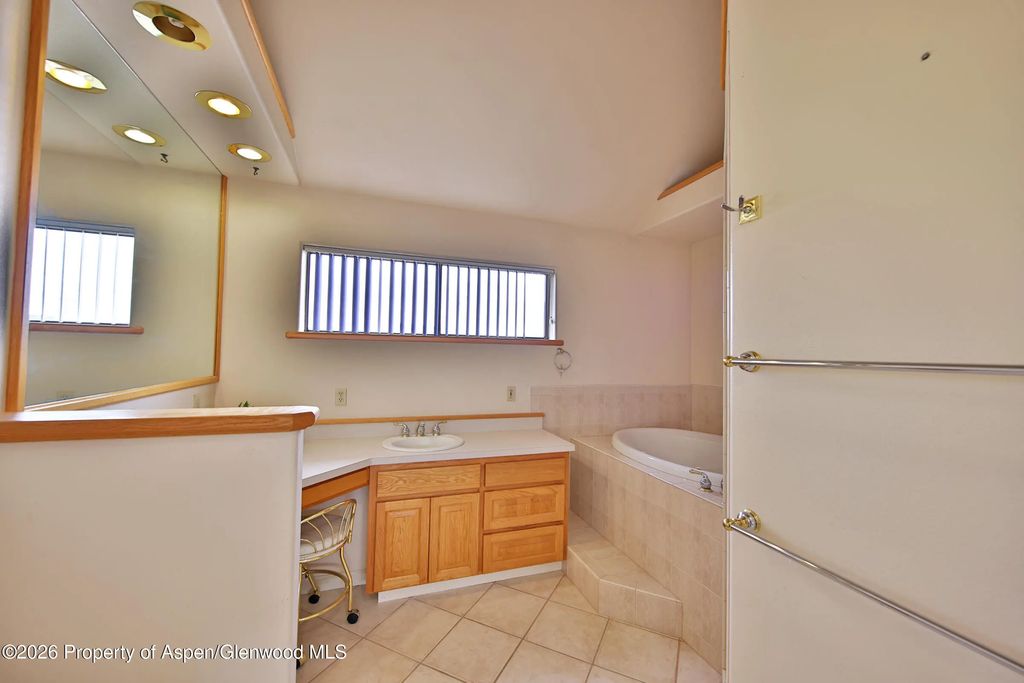 21 of 41 - 51755 Ke Road, Mesa, CO