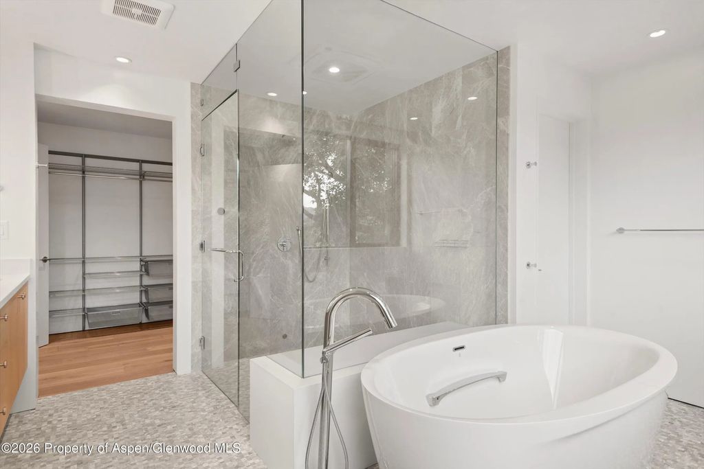 43 of 57 - 129 W Sopris Drive, Basalt, CO