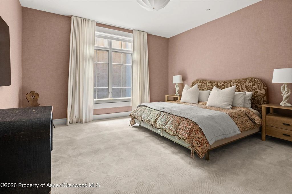 34 of 41 - 917 S Mill Street, Aspen, CO