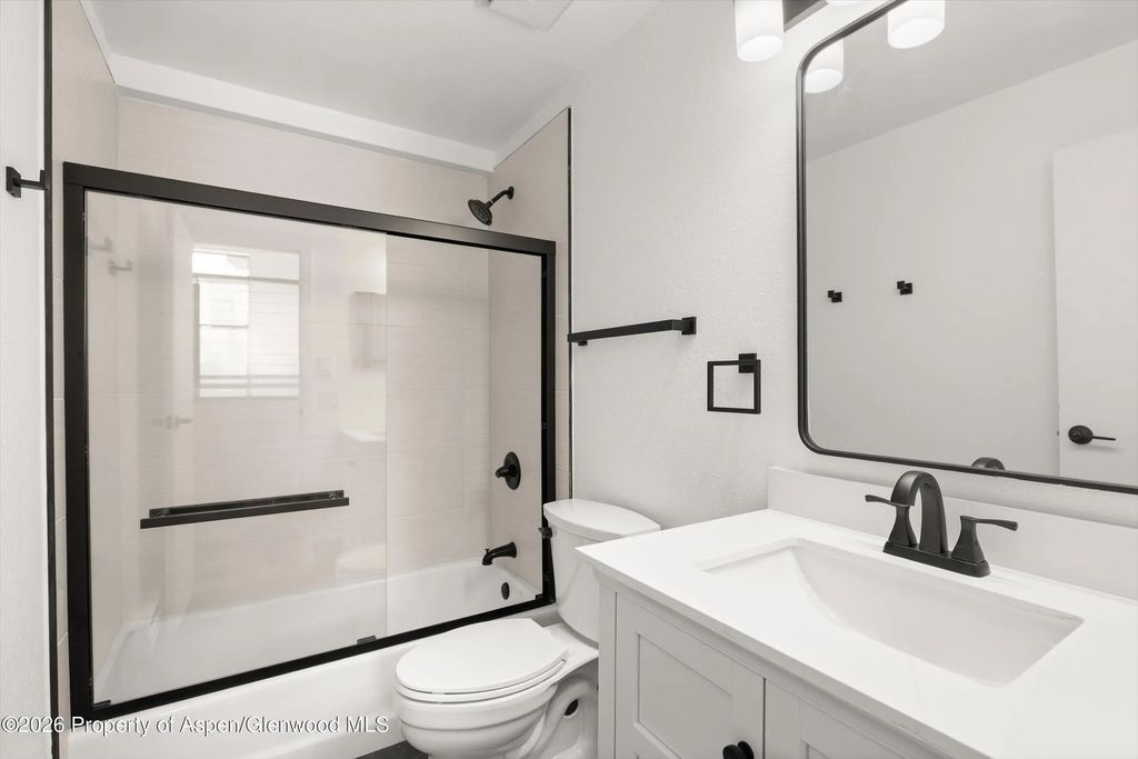 14 of 19 - 2503 Cisar Court 2e, Glenwood Springs, CO