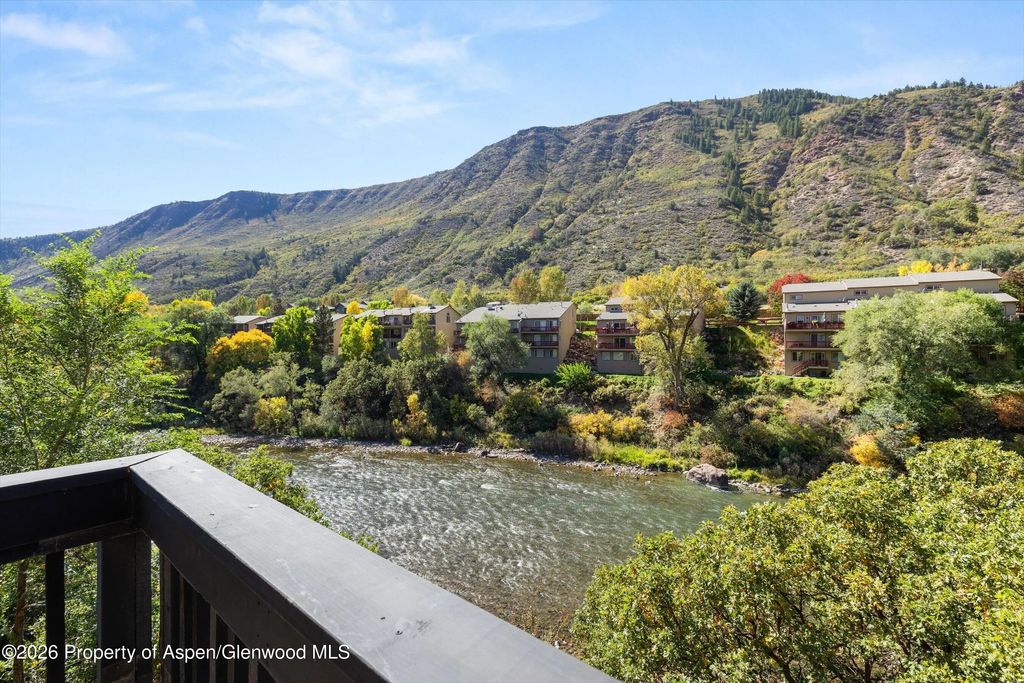8 of 19 - 2503 Cisar Court 2e, Glenwood Springs, CO