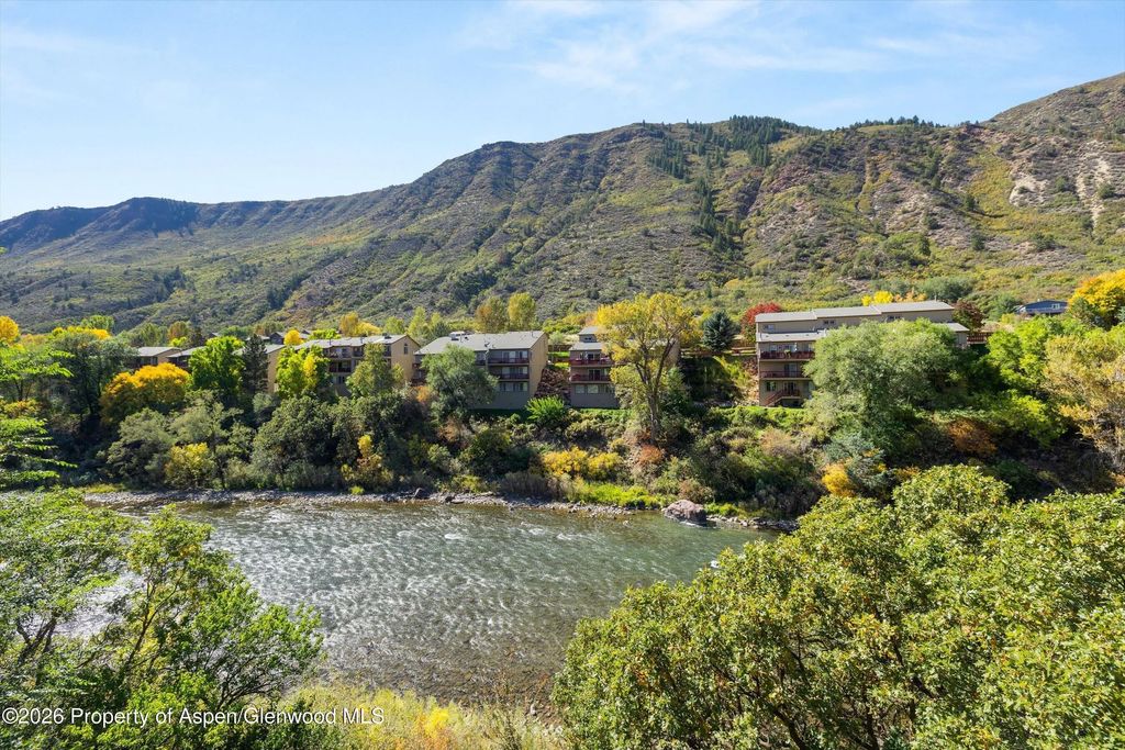 9 of 19 - 2503 Cisar Court 2e, Glenwood Springs, CO