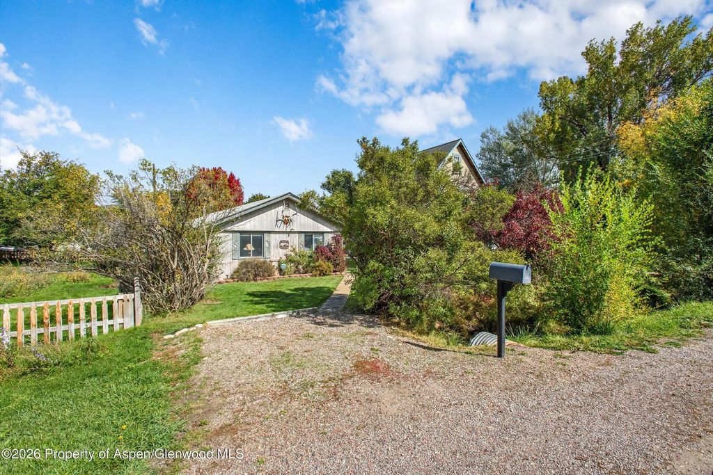 24 of 25 - 727 Euclid Avenue, Carbondale, CO