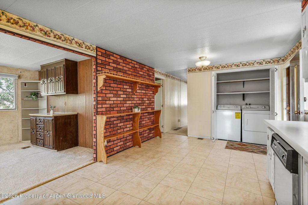8 of 25 - 727 Euclid Avenue, Carbondale, CO