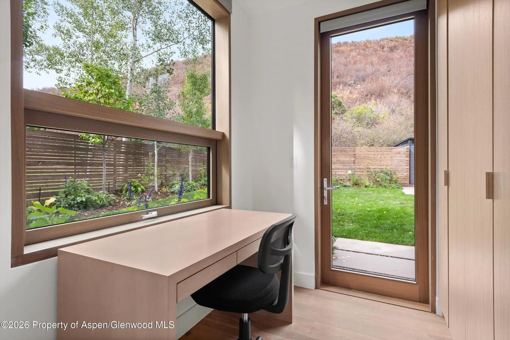 31 of 47 - 1037 Cemetery Lane, Aspen, CO
