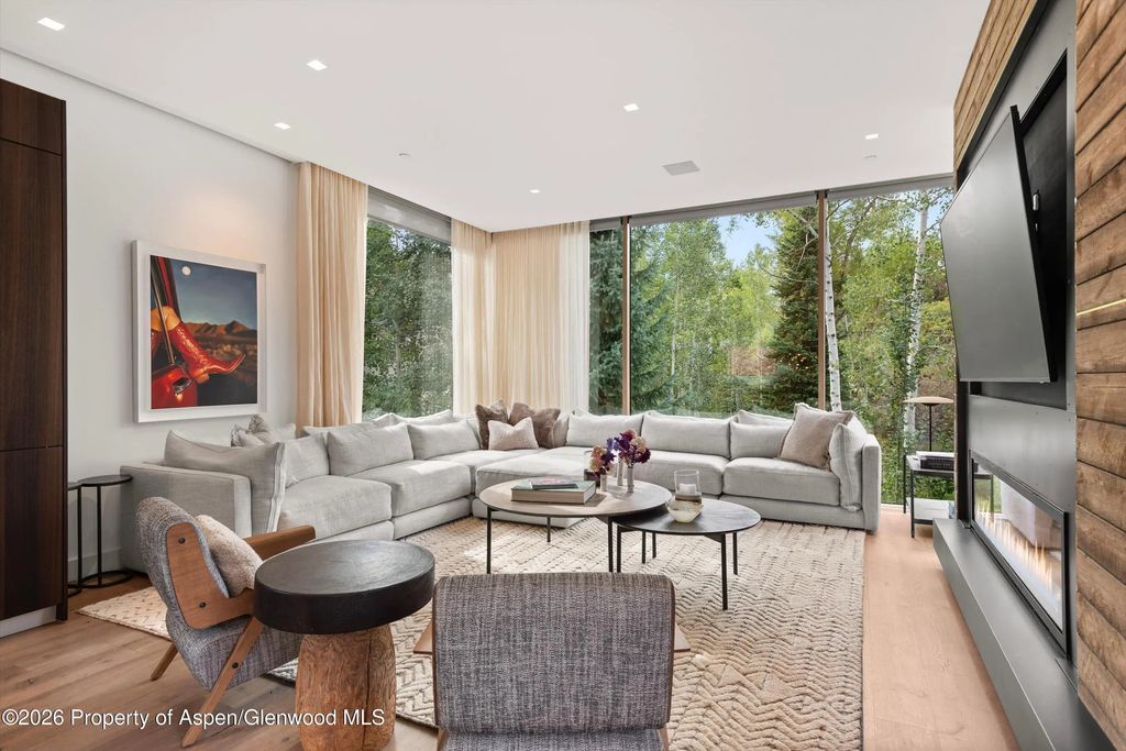 9 of 47 - 1037 Cemetery Lane, Aspen, CO
