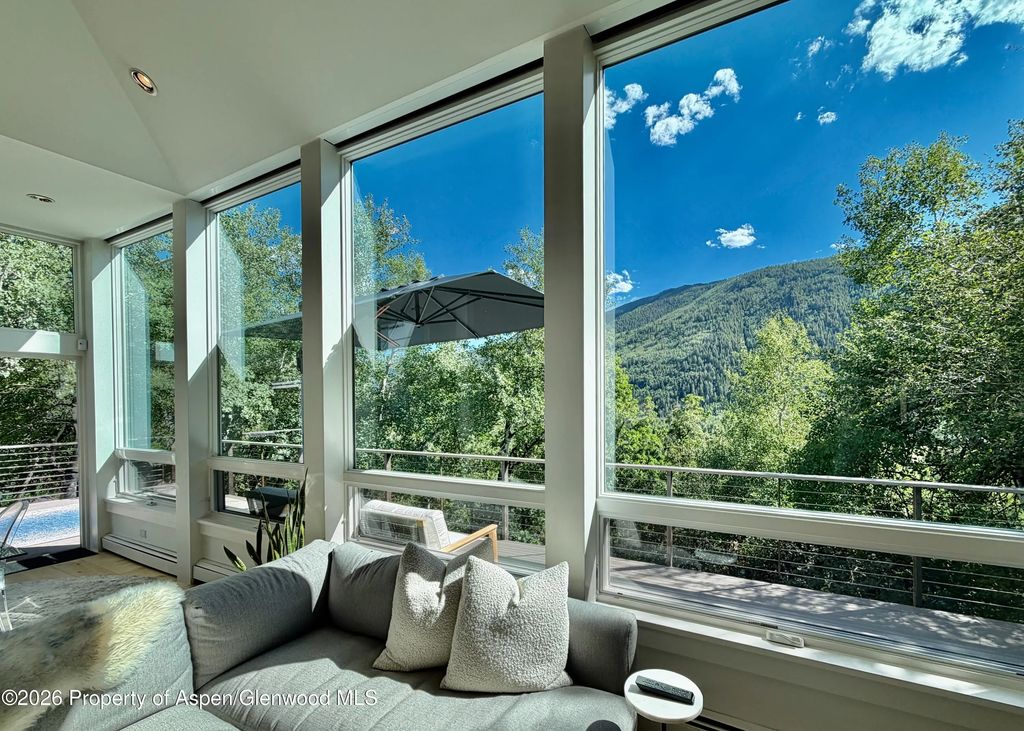 602 Mountain Laurel Drive, Aspen
