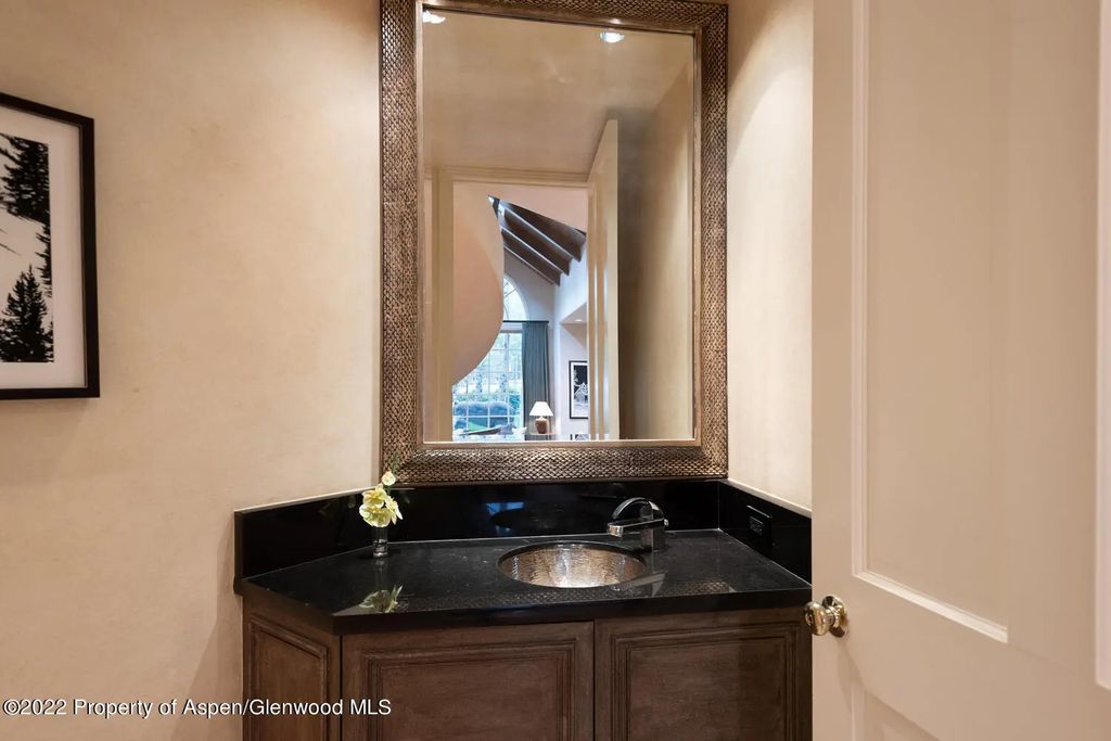13 of 34 - 504 N 8th Street, Aspen, CO