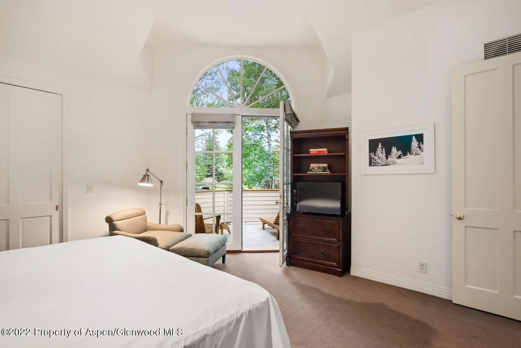 20 of 34 - 504 N 8th Street, Aspen, CO