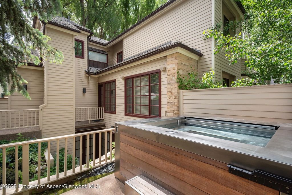31 of 34 - 504 N 8th Street, Aspen, CO
