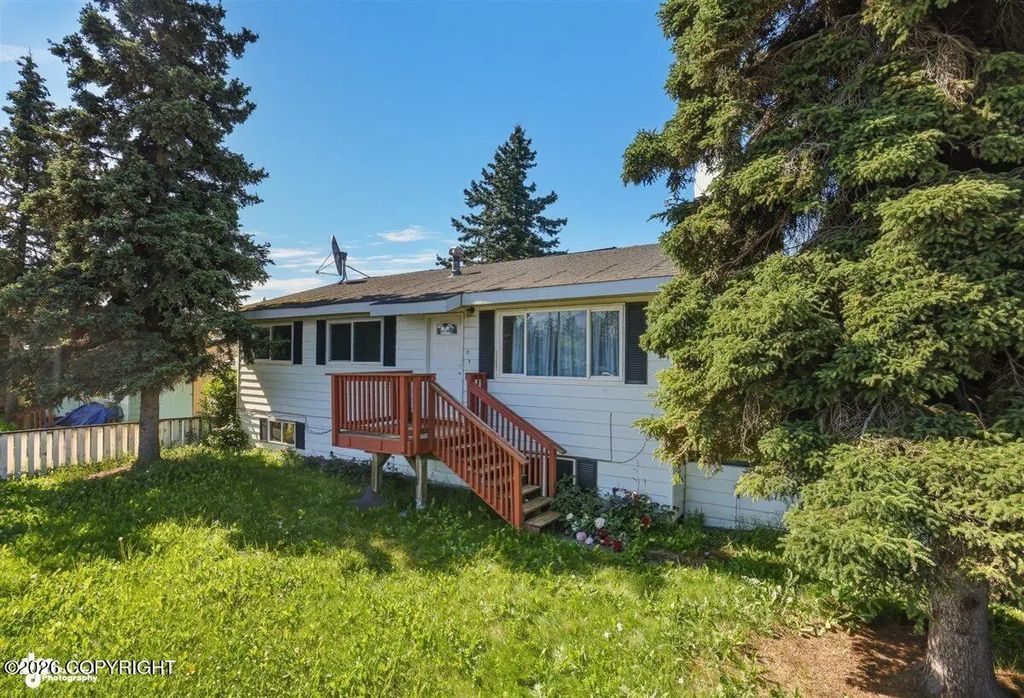 1415 Demeure Place, Anchorage