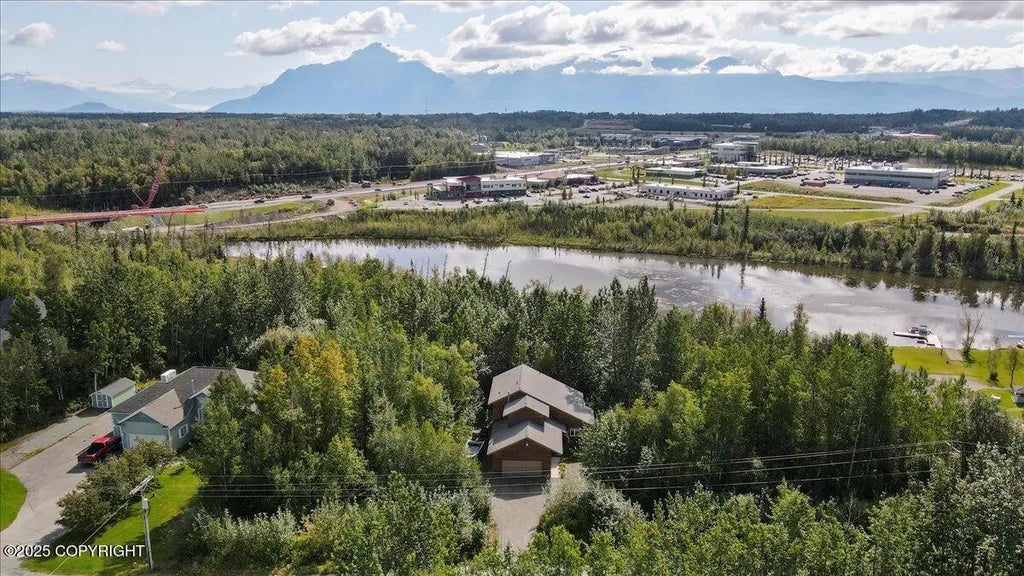 3300 E Palmdale Drive, Wasilla