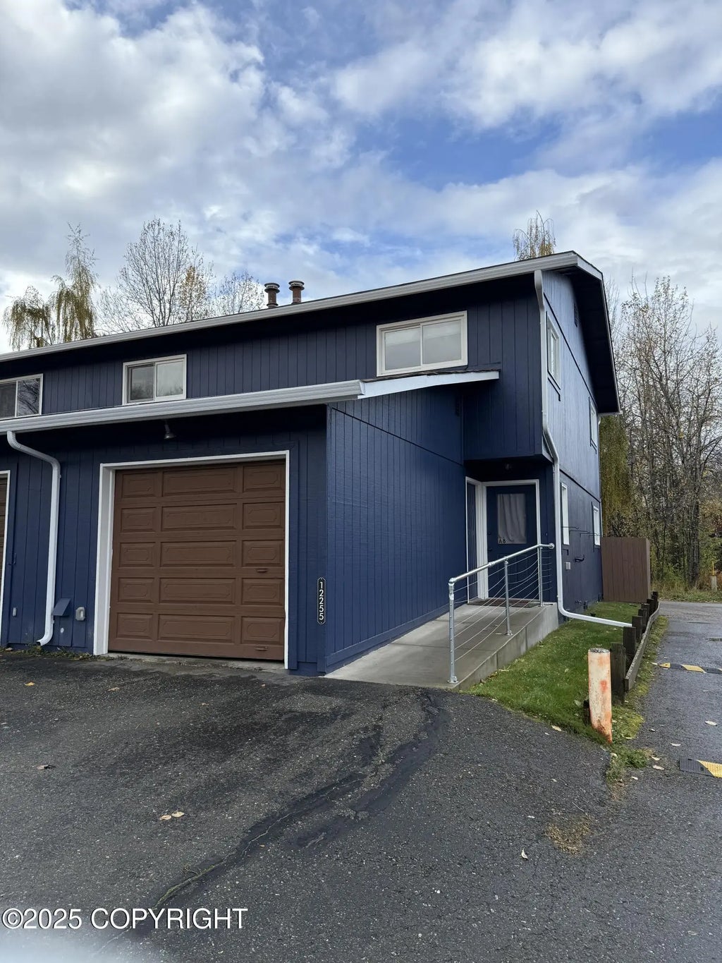 12255 Lake Street, Eagle River